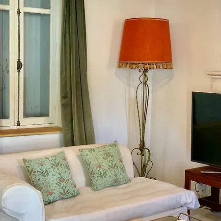 The Painted House * Authentic بيت للعطل
