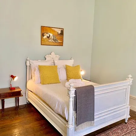 The Painted House * Authentic