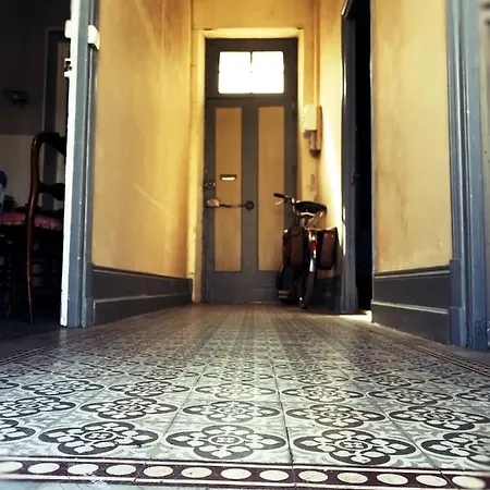 Hébergement de vacances The Painted House * Authentic *