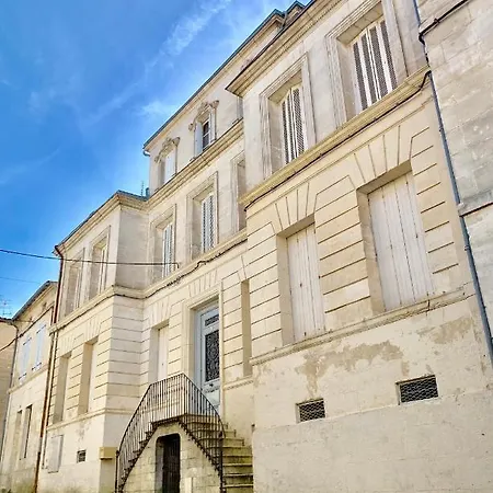 The Painted House * Authentic بيت للعطل Châteauneuf-sur-Charente